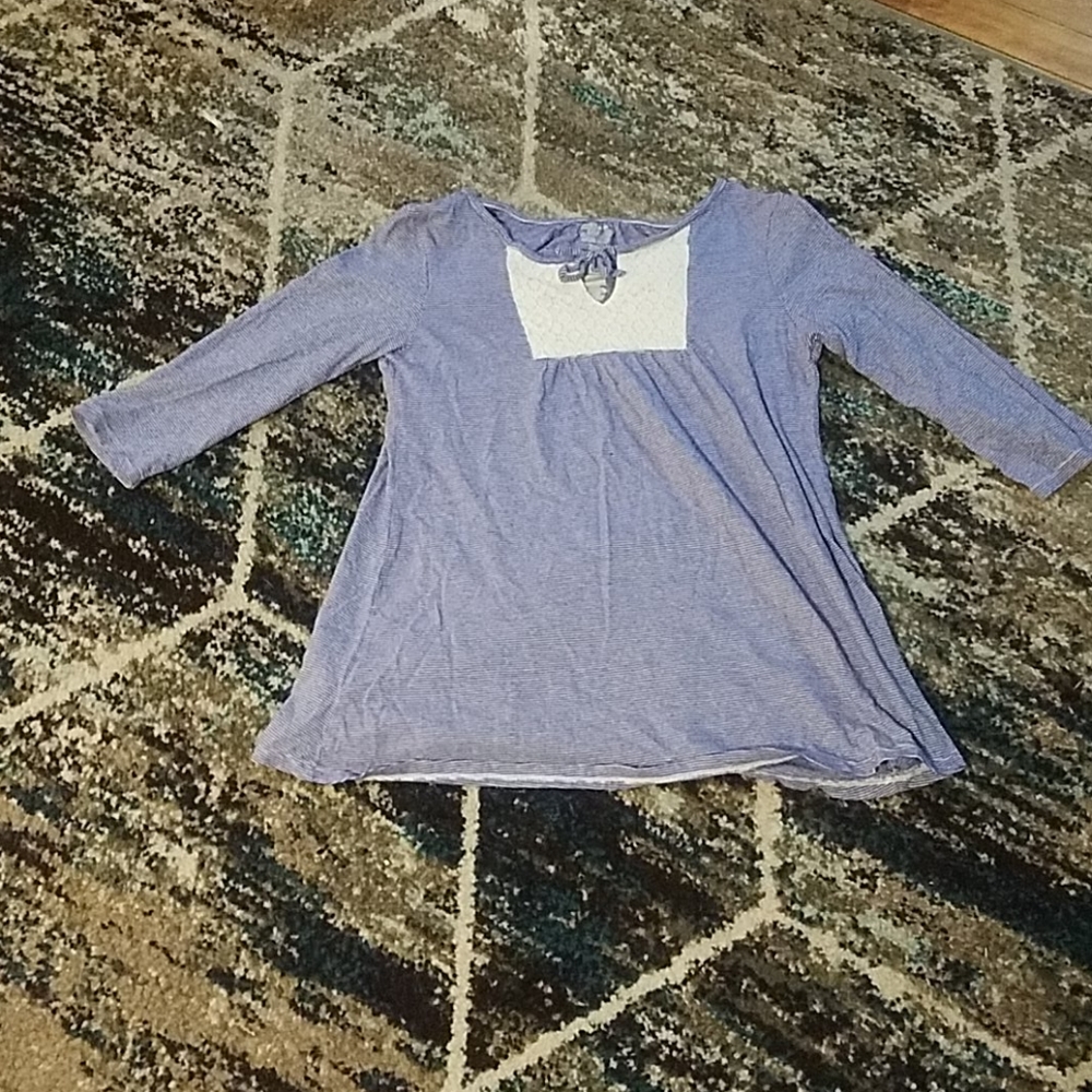 A light blue shirt